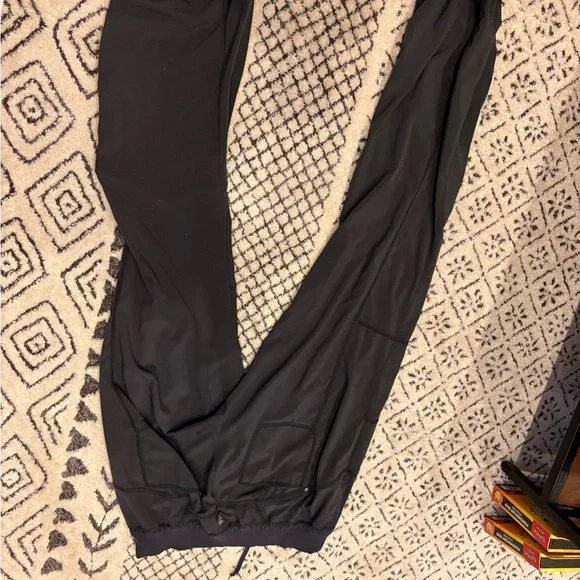 Athleta Men's Black Joggers - Picture 4 of 5